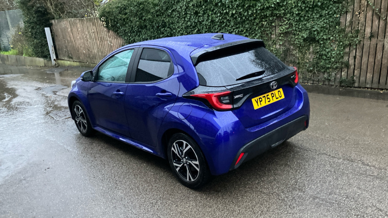 Toyota Yaris 1.5 Hybrid Design 5dr CVT Hybrid Hatchback